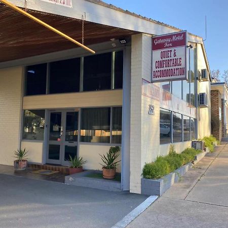 Gateway Motor Inn Narrandera Extérieur photo