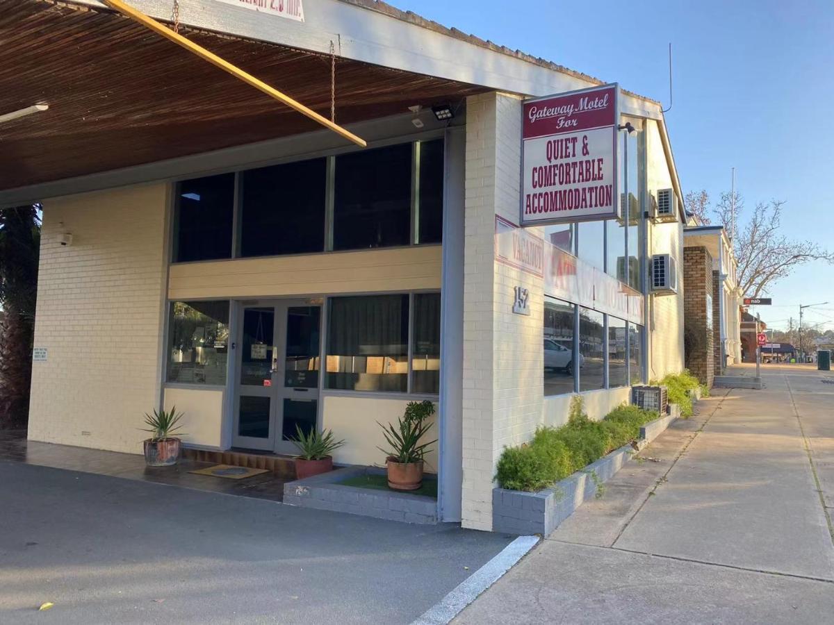 Gateway Motor Inn Narrandera Extérieur photo