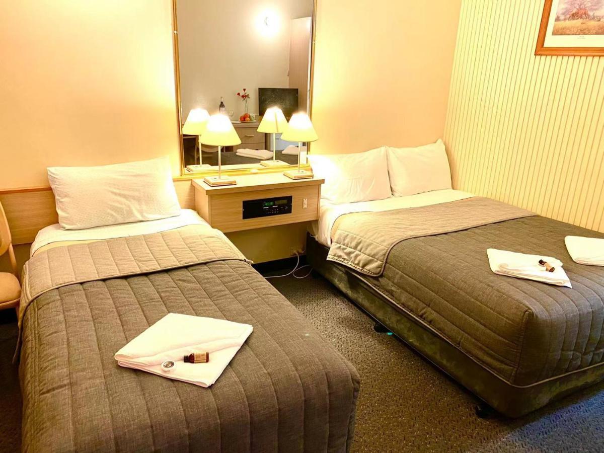 Gateway Motor Inn Narrandera Extérieur photo